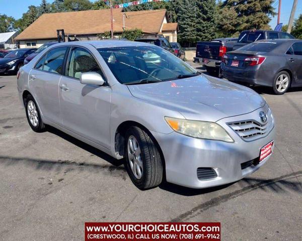 Photo of 2010 Classic Silver Metallic Toyota Camry