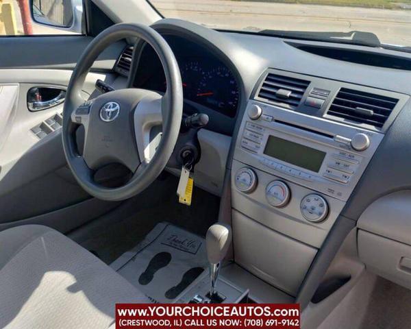 Photo of 2010 Classic Silver Metallic Toyota Camry