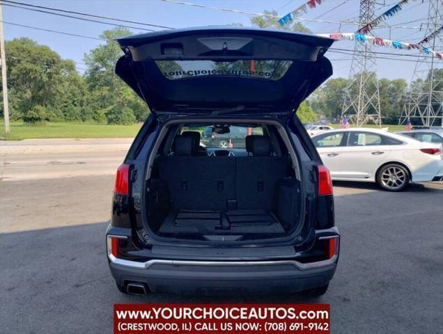 Photo of 2017 Onyx Black GMC Terrain