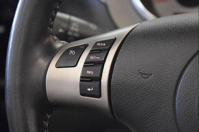 Photo of 2007 Mysterious (Black) Pontiac Solstice