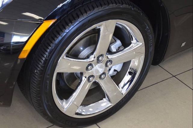 Photo of 2007 Mysterious (Black) Pontiac Solstice