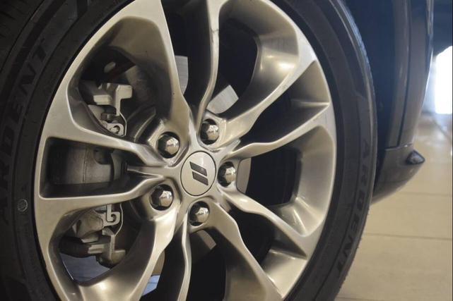Photo of 2020 DB Black Clearcoat Dodge Durango