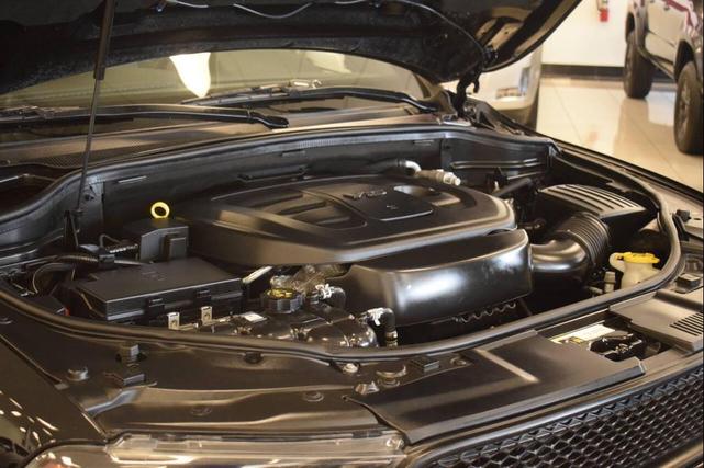 Photo of 2020 DB Black Clearcoat Dodge Durango