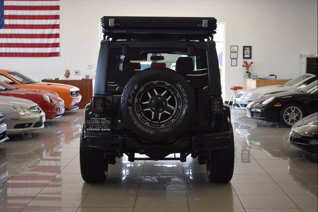 Photo of 2016 Black Clearcoat Jeep Wrangler Unlimited