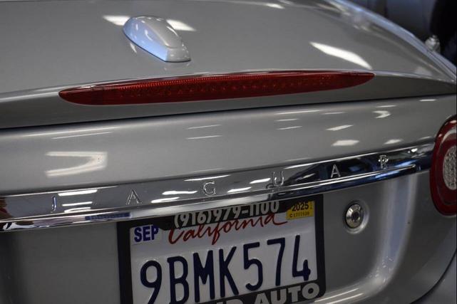 Photo of 2007 Liquid Silver Jaguar XK