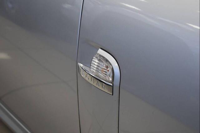 Photo of 2007 Liquid Silver Jaguar XK