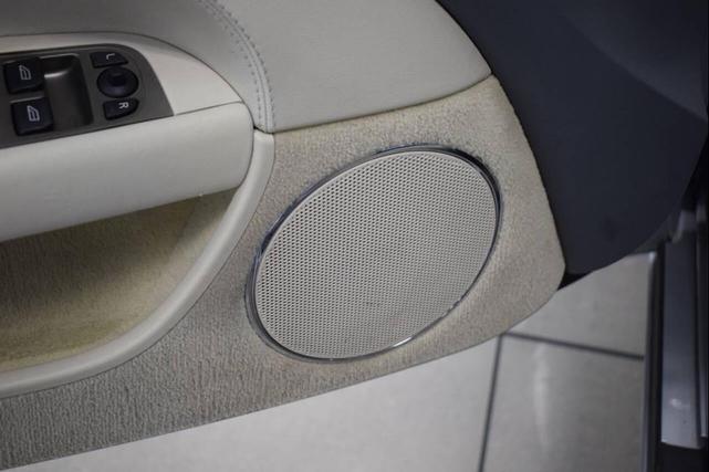 Photo of 2007 Liquid Silver Jaguar XK