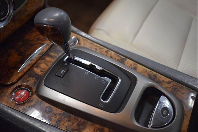 Photo of 2007 Liquid Silver Jaguar XK