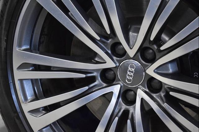 Photo of 2019 Mythos Black Metallic Audi A8