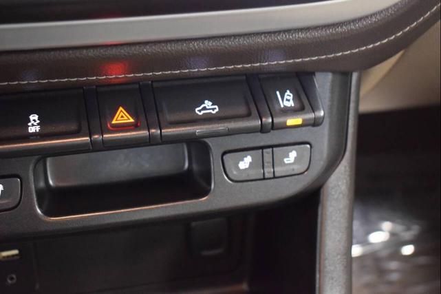 Photo of 2015 Bronze Alloy Metallic GMC Canyon