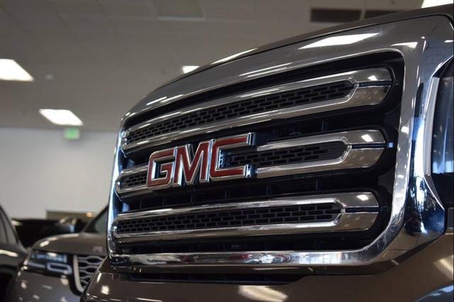 Photo of 2015 Bronze Alloy Metallic GMC Canyon