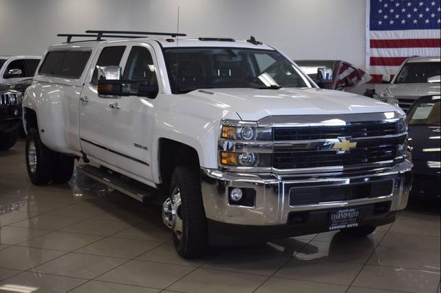 Photo of 2015 White Chevrolet Silverado 3500
