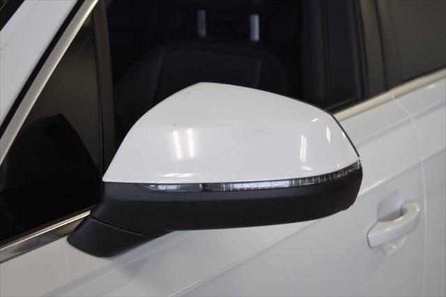Photo of 2020 White Audi Q7