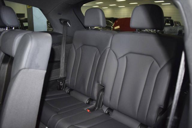 Photo of 2020 White Audi Q7