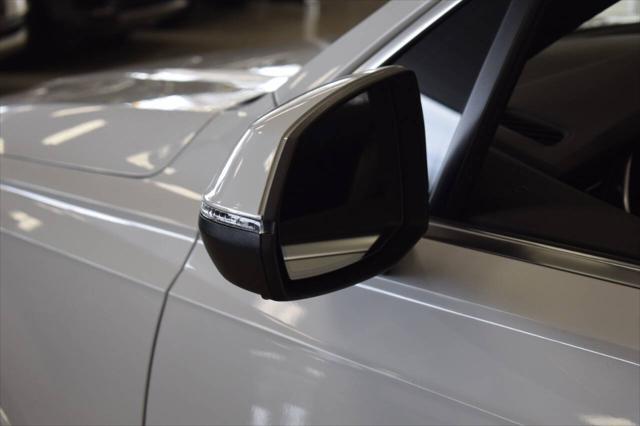 Photo of 2020 White Audi Q7