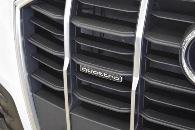 Photo of 2020 White Audi Q7