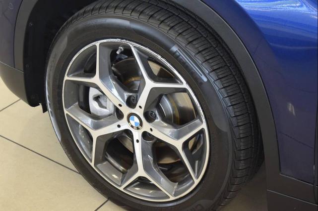 Photo of 2018 Blue BMW X1