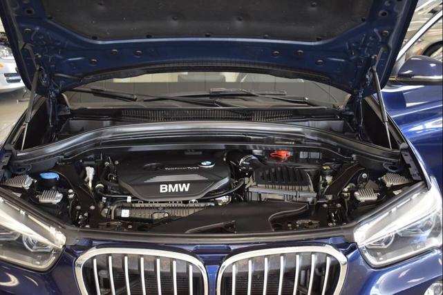 Photo of 2018 Blue BMW X1