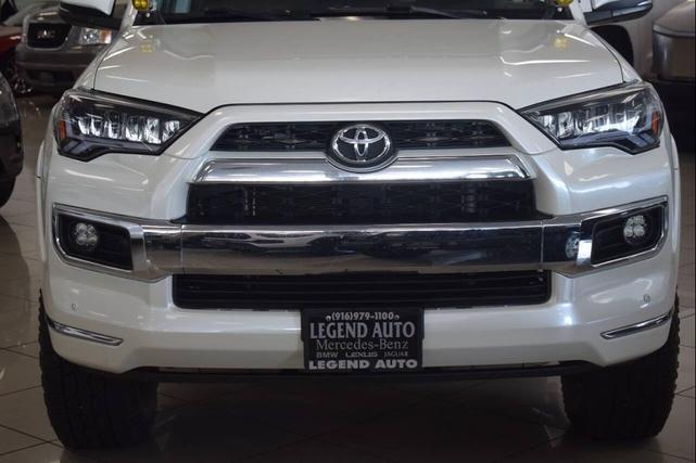 Photo of 2017 Blizzard Pearl Toyota 4Runner