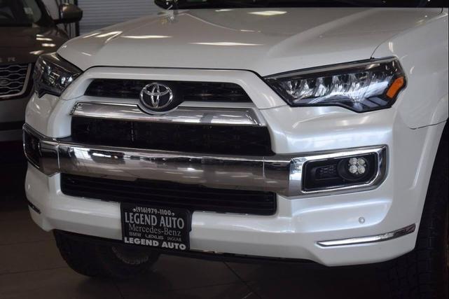 Photo of 2017 Blizzard Pearl Toyota 4Runner