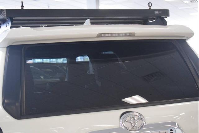 Photo of 2017 Blizzard Pearl Toyota 4Runner