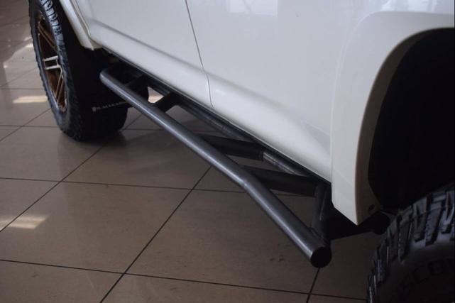 Photo of 2017 Blizzard Pearl Toyota 4Runner