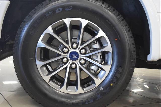 Photo of 2019 Oxford White Ford F-150