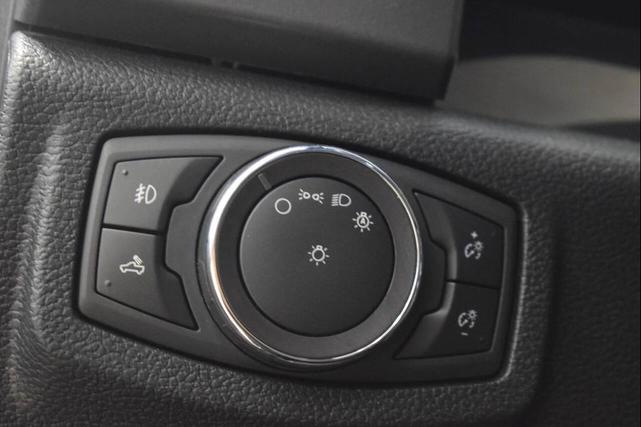 Photo of 2019 Oxford White Ford F-150