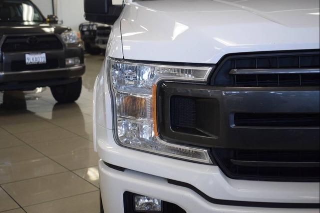 Photo of 2019 Oxford White Ford F-150