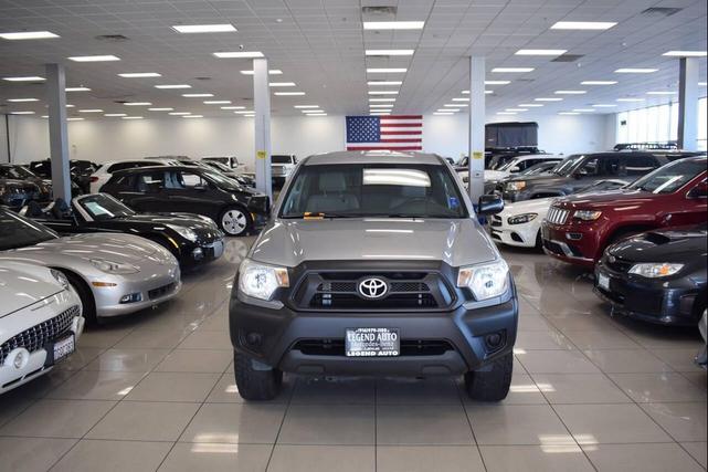 Photo of 2015 Silver Sky Metallic Toyota Tacoma
