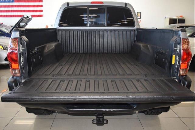 Photo of 2015 Silver Sky Metallic Toyota Tacoma