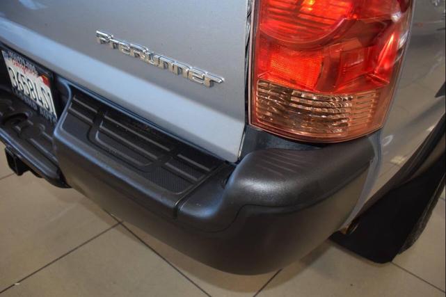 Photo of 2015 Silver Sky Metallic Toyota Tacoma