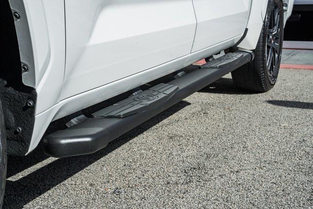 Photo of 2022 White Toyota Tundra
