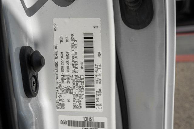 Photo of 2022 White Toyota Tundra