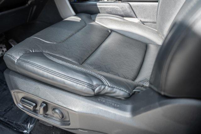 Photo of 2022 White Toyota Tundra