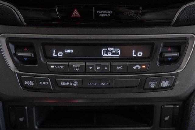 Photo of 2021 Modern Steel Metallic Honda Passport