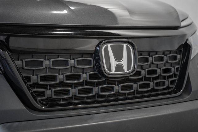 Photo of 2021 Modern Steel Metallic Honda Passport