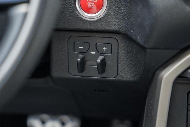 Photo of 2022 White Toyota Tundra
