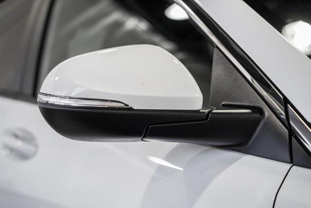 Photo of 2024 Summit White Buick Envista