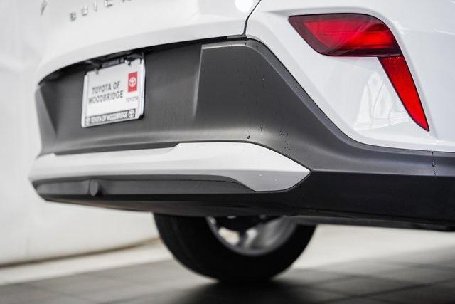 Photo of 2024 Summit White Buick Envista