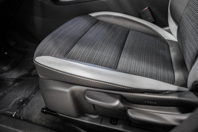 Photo of 2024 Summit White Buick Envista