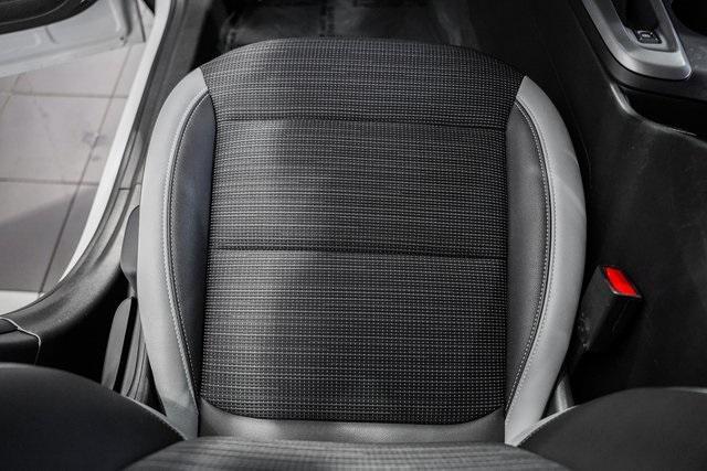 Photo of 2024 Summit White Buick Envista