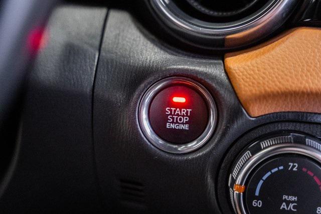 Photo of 2019 Blue Metallic FIAT 124 Spider