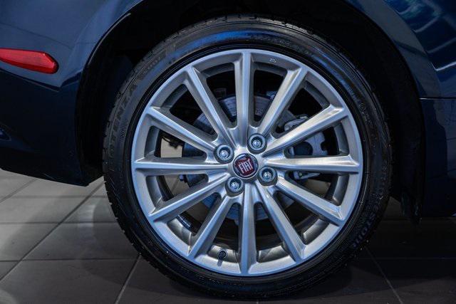 Photo of 2019 Blue Metallic FIAT 124 Spider