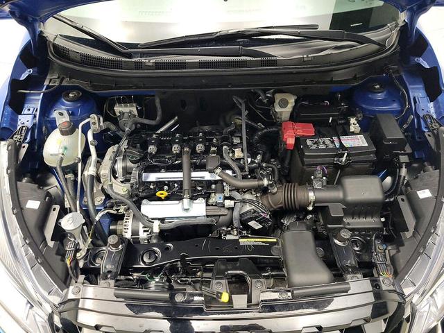 Photo of 2024 Blue Nissan Kicks