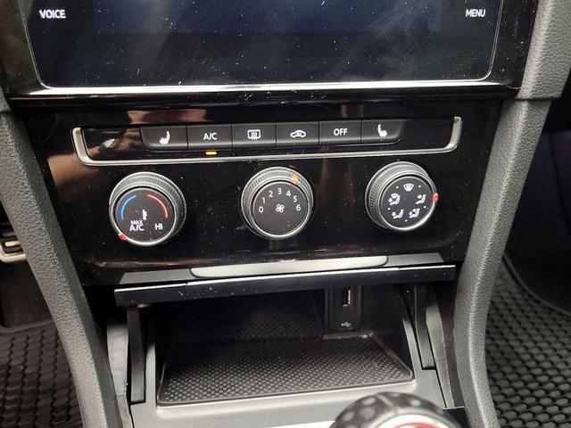 Photo of 2019 Gray Volkswagen Golf GTI
