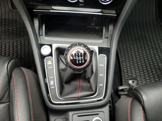 Photo of 2019 Gray Volkswagen Golf GTI