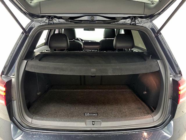 Photo of 2019 Gray Volkswagen Golf GTI