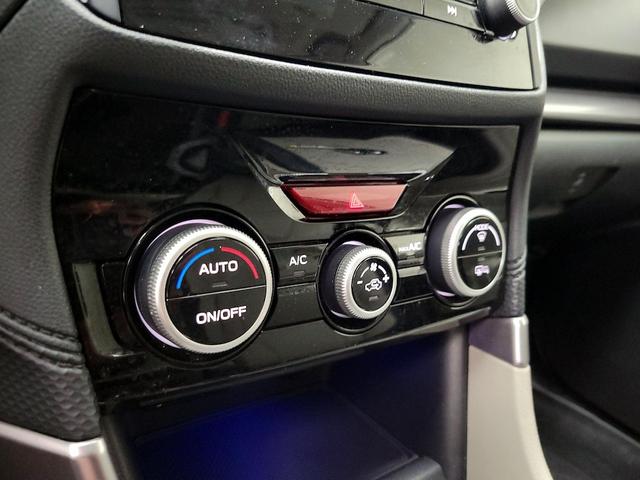 Photo of 2021 White Subaru Forester