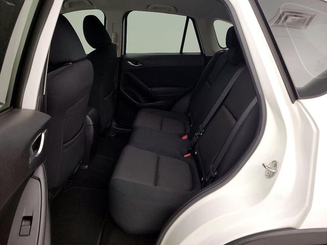 Photo of 2016 White Mazda CX-5